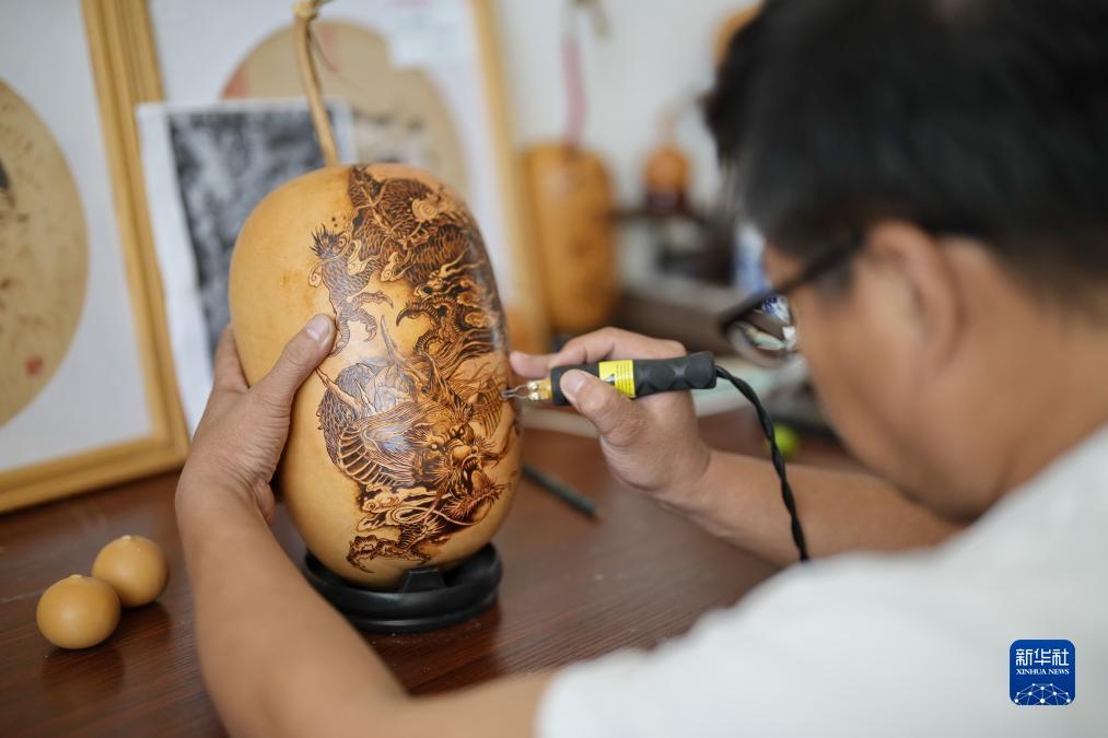 皇冠正规游戏
